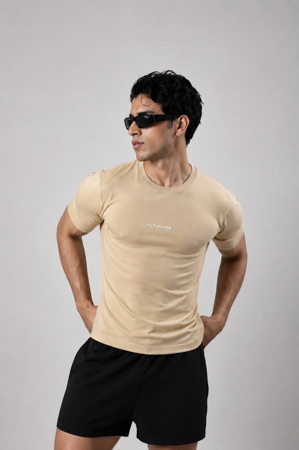 Muscle Fit T-Shirt (Beige)
